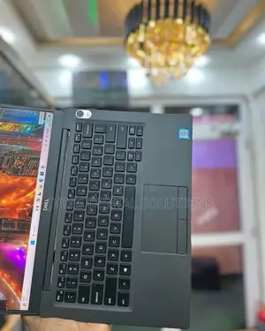 Laptop Dell Latitude 7400 8GB Intel Core I5 SSD 256GB