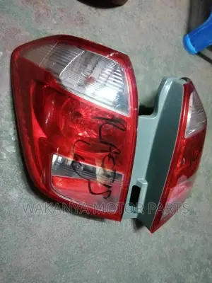 Toyota Ractis Tail Lamps 2005/2007 Ex Japan Original Parts