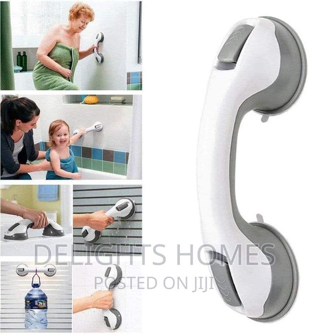 Strong Suction Helping Handle