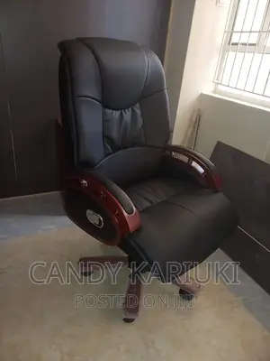 Super Executive Office Chair
