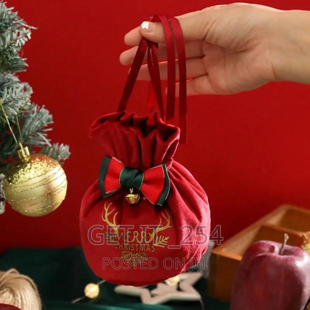 Christmas Velvet Candy / Gift Drawstring Bag Size : 15x12cm - thumbnail 3