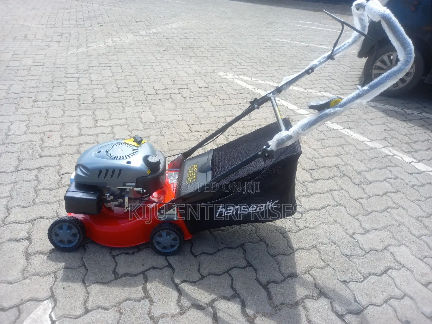 Petrol Powered Lawnmower Mower* 