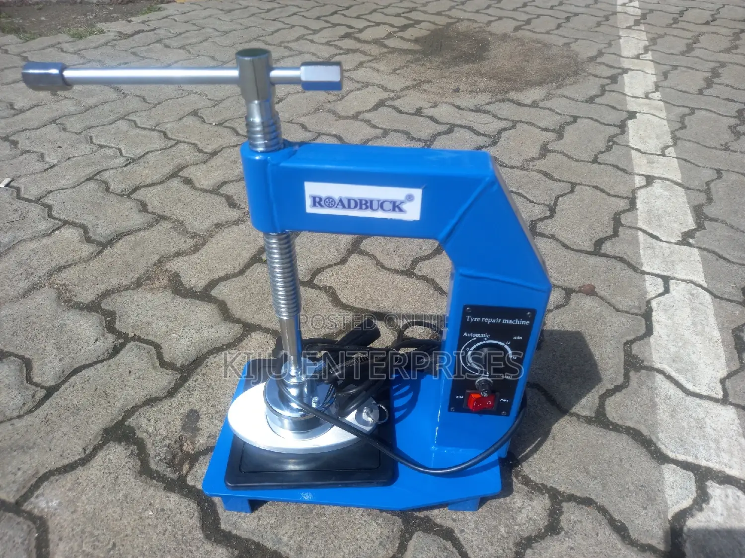 Tyre Repair Machines Available * 