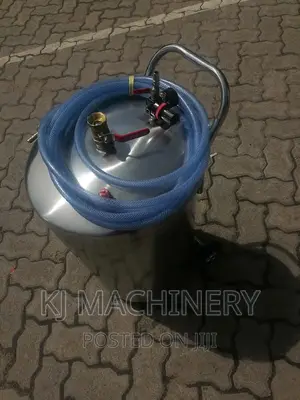 Soap Dispenser/Foaming Machine -60 Litres Capacity