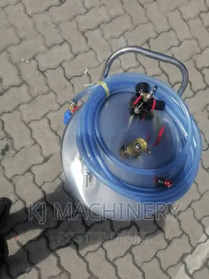 Soap Dispenser/Foaming Machine -60 Litres Capacity