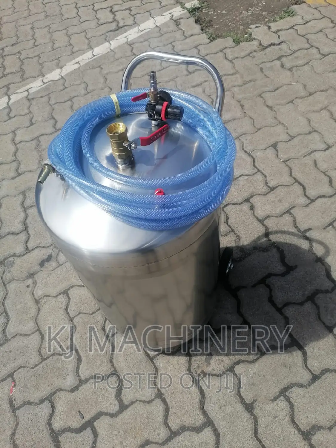 Soap Foaming/Dispensing Machine-Pneumatic 60litres