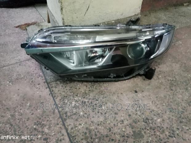 Honda Fit Shuttle 2016 Headlight Xenon. - thumbnail 2