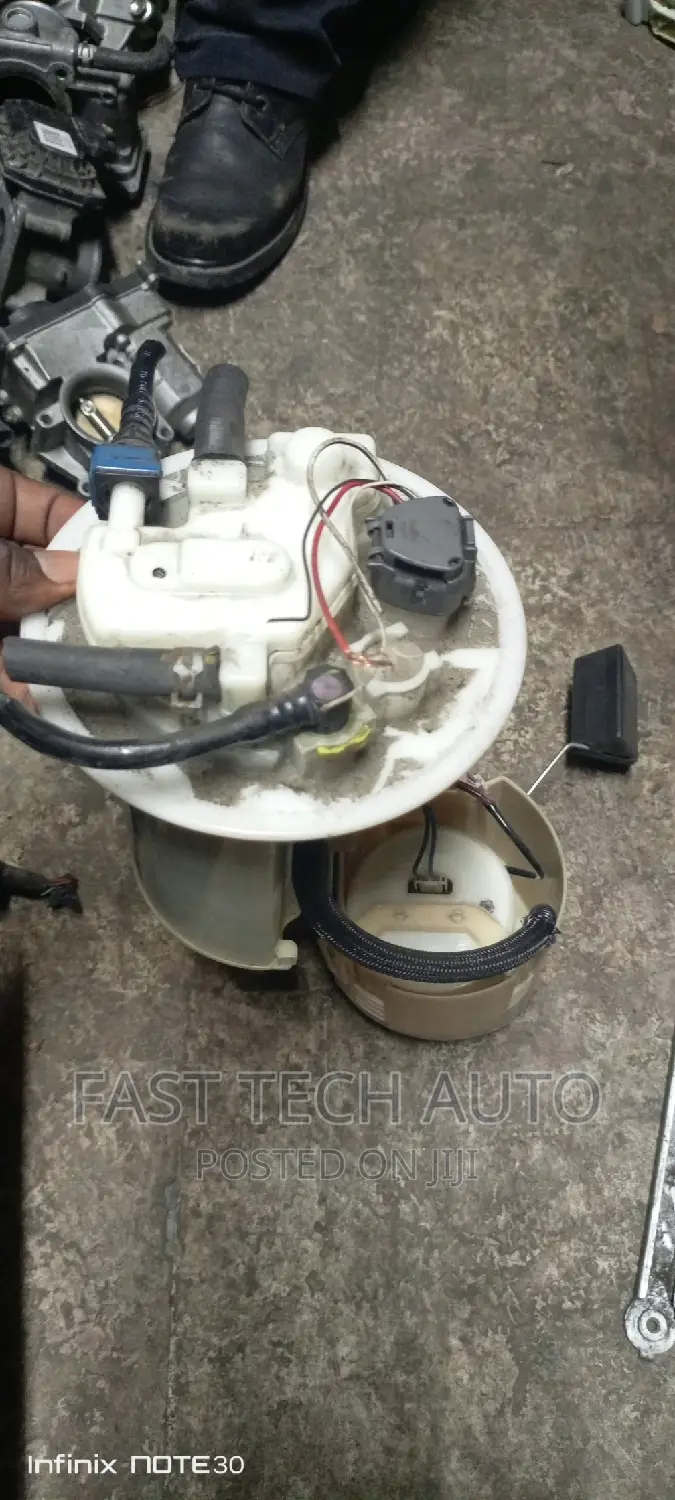 Toyota Rumion Fuel Pump