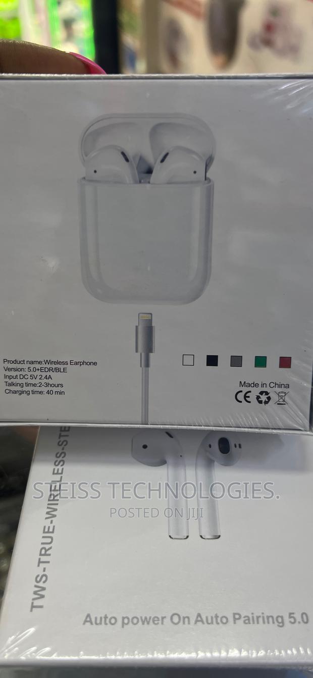 I12 Wireless Bluetooth Earbuds - thumbnail 3