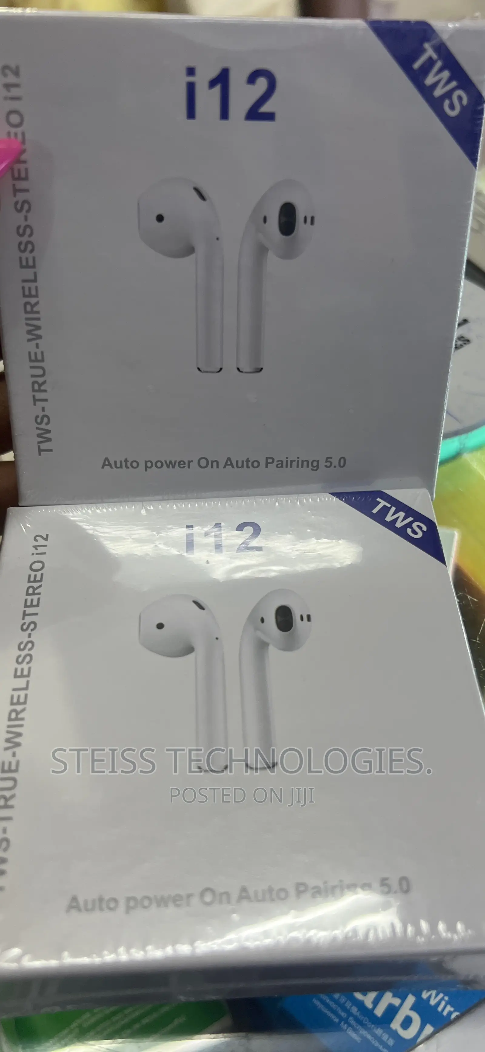 I12 Wireless Bluetooth Earbuds