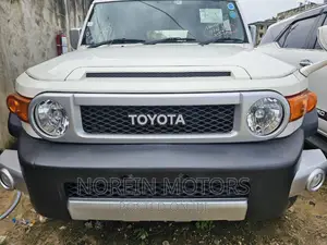 Toyota FJ Cruiser 2016 Off white