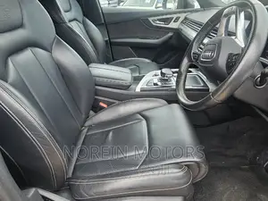 Audi Q7 2017 Black