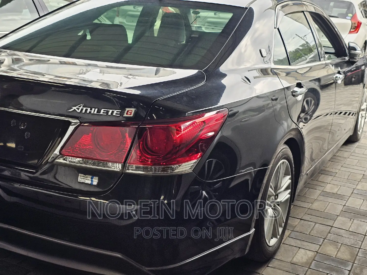 Toyota Crown 2016 Matt Black