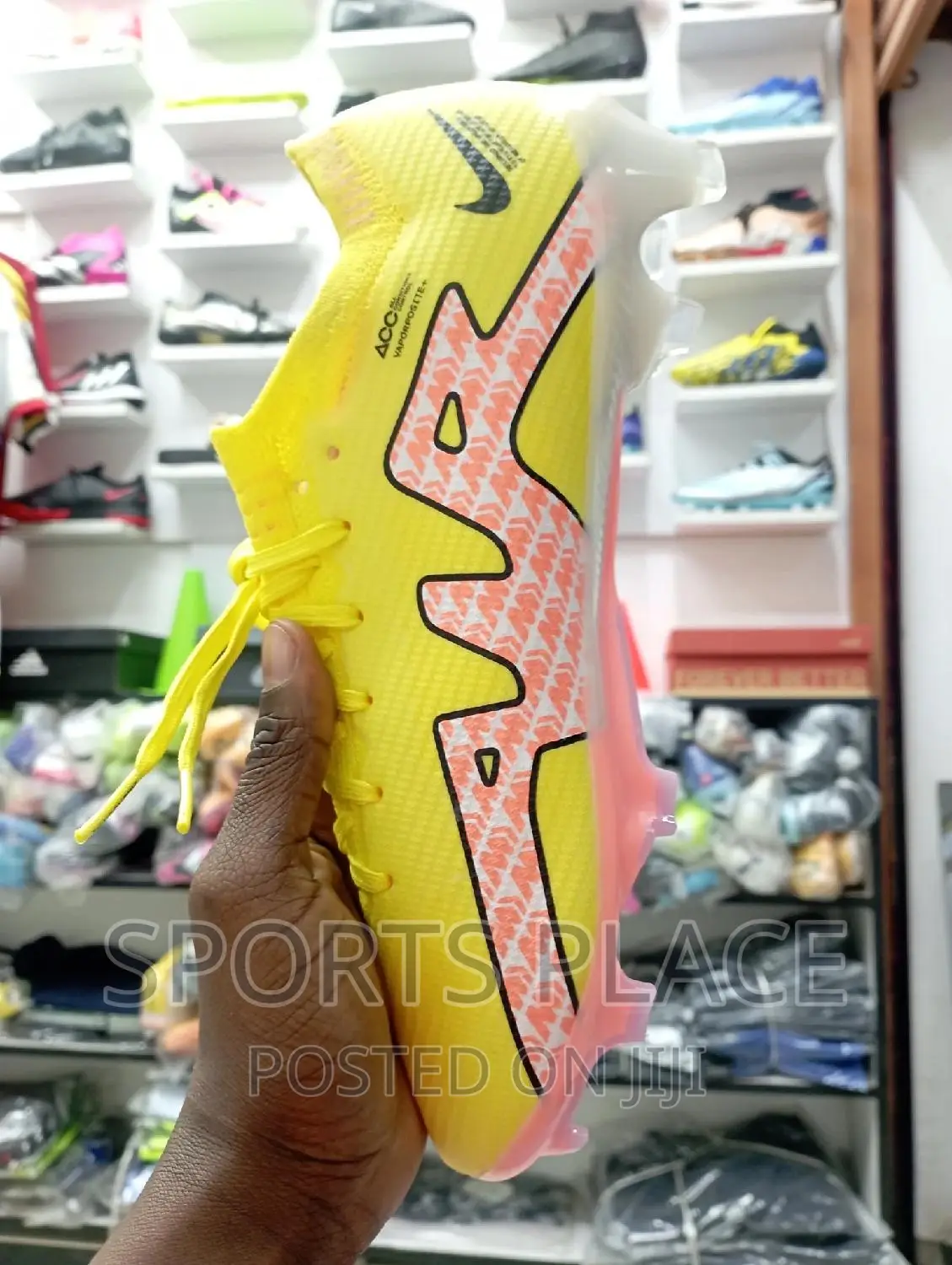 Nike Air Zooms Low Cut Football Boots