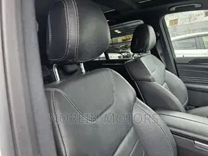 Mercedes-Benz M Class 2015 Pearl