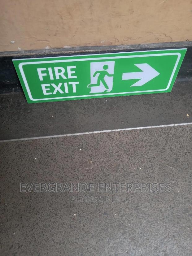 Fire Exit Sign Fireexit Sign Fireexit Sign - main view