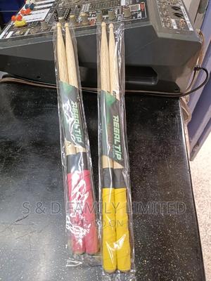 Regal Tip Drumsticks With Grip - thumbnail 2