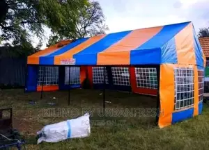 50 Seater High Peak Tent.