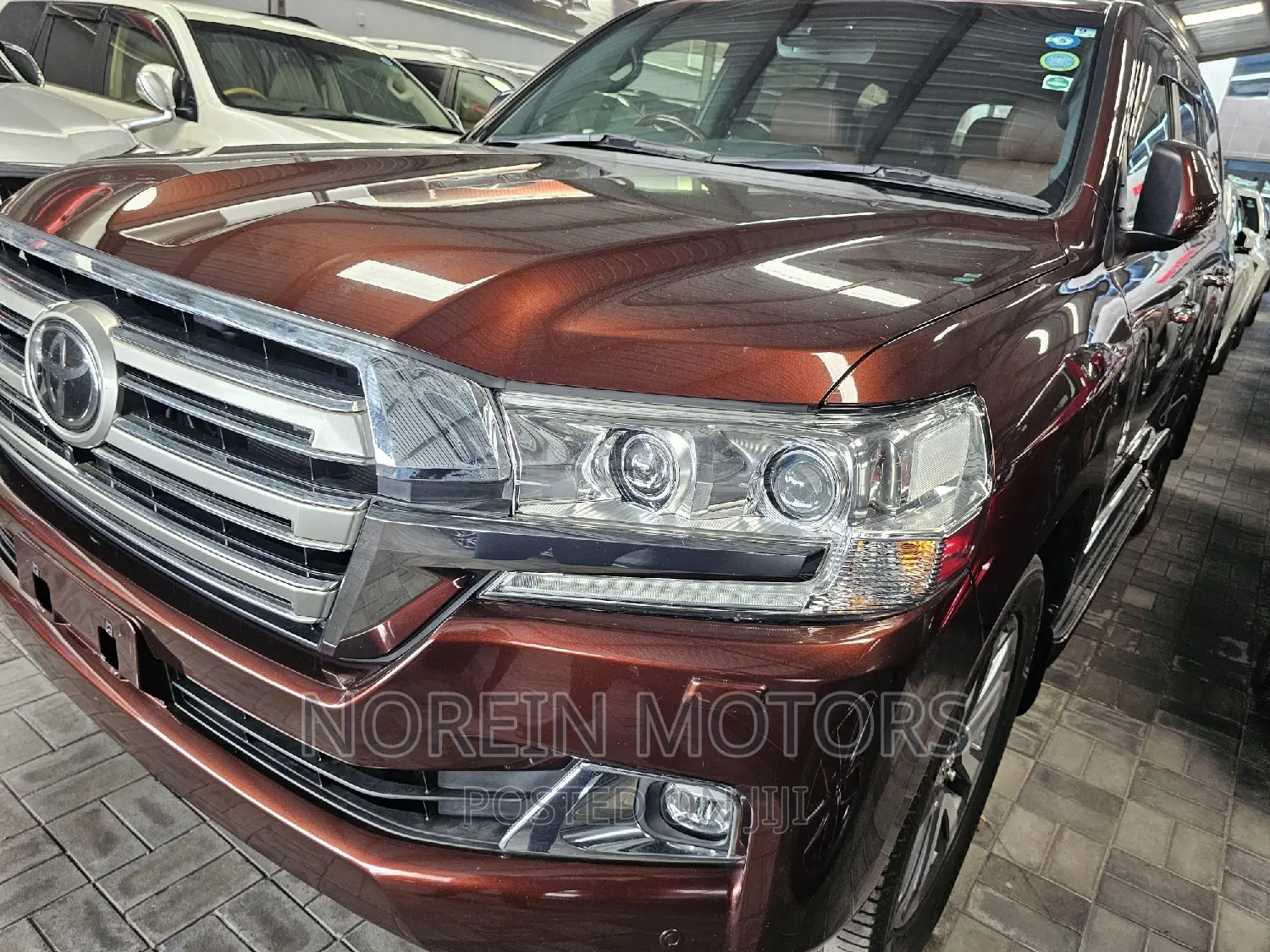 Toyota Land Cruiser 2017 Brown