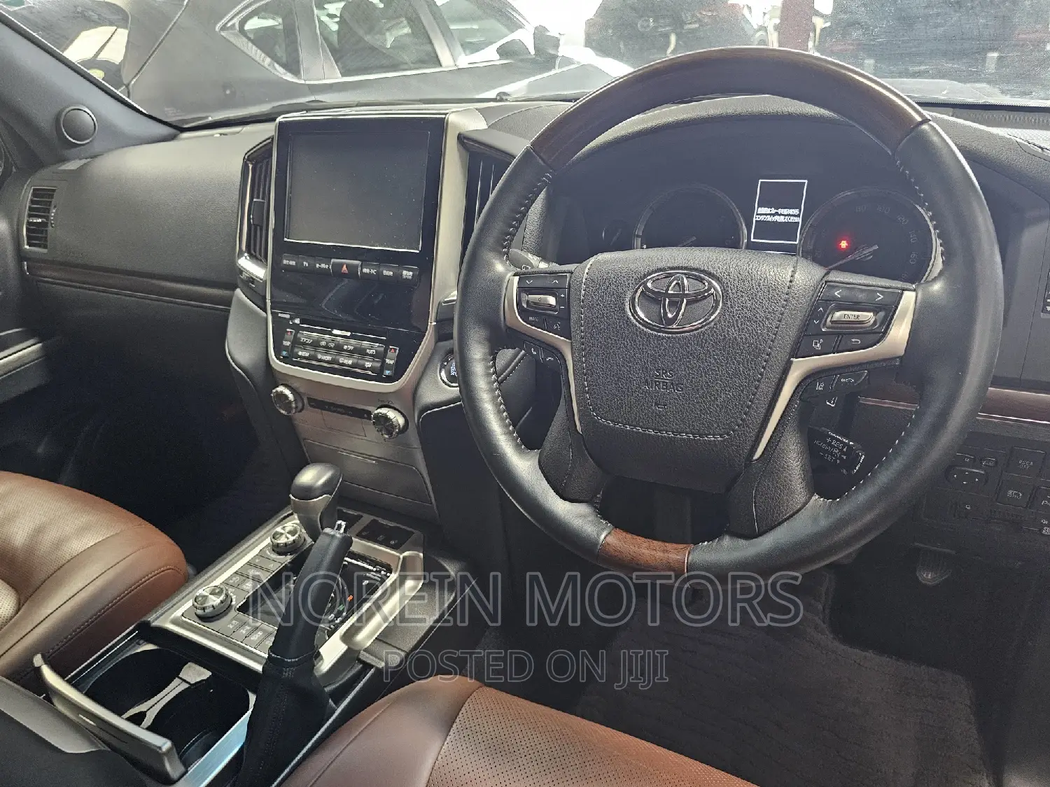 Toyota Land Cruiser 2017 Brown
