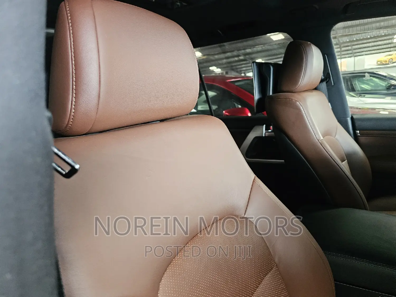 Toyota Land Cruiser 2017 Brown