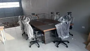 Executive Imported Morden Boardroom Office Desk 3 MTRS