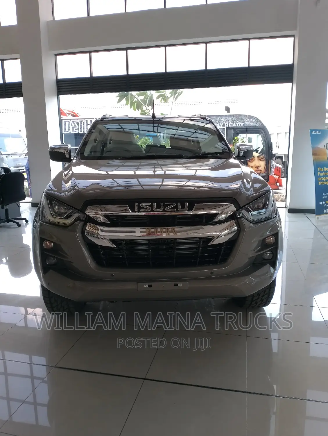 New Isuzu D-MAX 2023 Gray