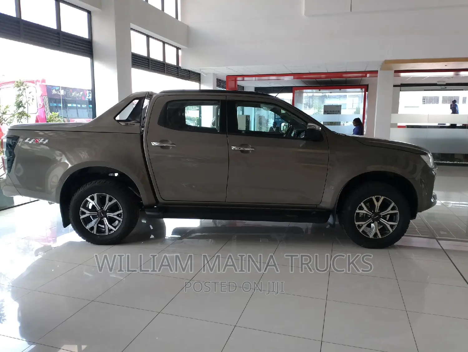 New Isuzu D-MAX 2023 Gray
