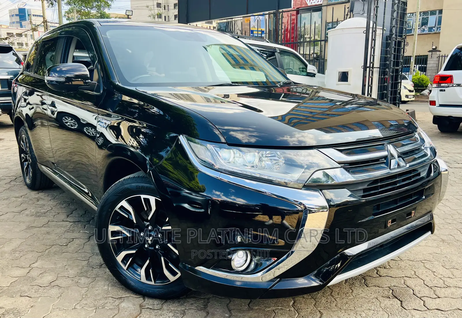 Mitsubishi Outlander 2.0 PHEV AWD 2017 Black