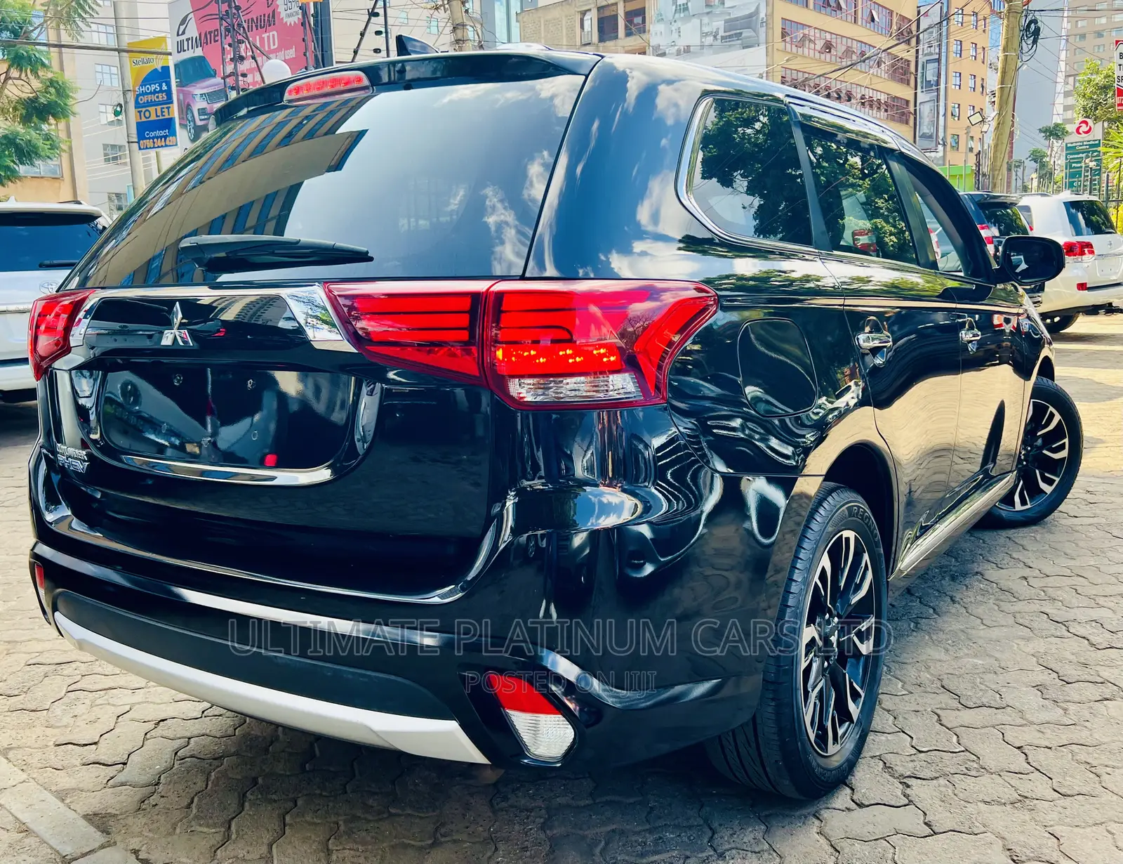Mitsubishi Outlander 2.0 PHEV AWD 2017 Black