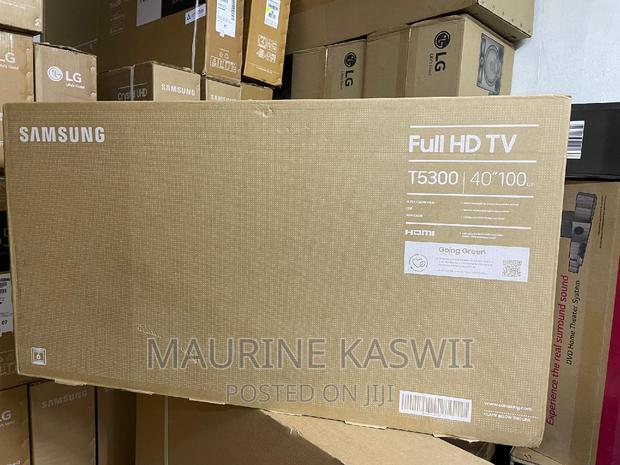 Samsung 32 Smart TV 32 Inch - main view