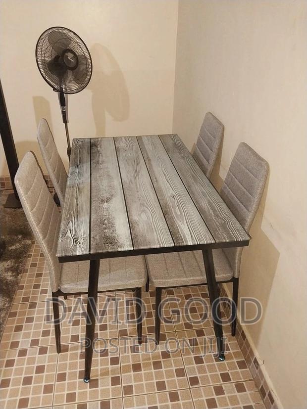 Dinning Table Dinning Table Dinning Table