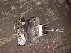 Isuzu Trooper Brake Master Cylinder and Booster Complete