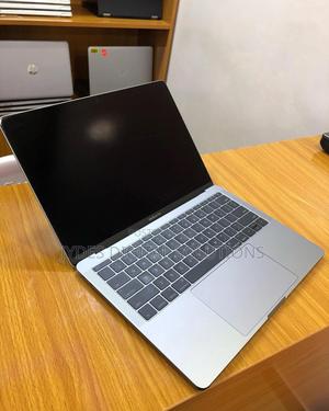 Laptop Apple MacBook Pro 2017 8GB Intel Core I5 SSD 256GB - thumbnail 2