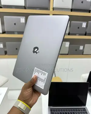 Laptop Apple MacBook Pro 2017 16GB Intel Core i5 SSD 256GB