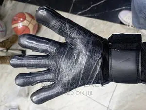 Uhlsport Goalkeeper Gloves