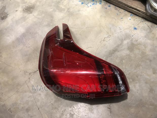 Toyota Alphard 2018 Taillight - thumbnail 2