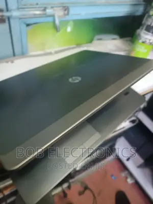 Laptop HP ProBook 655 4GB Intel Celeron HDD 320GB