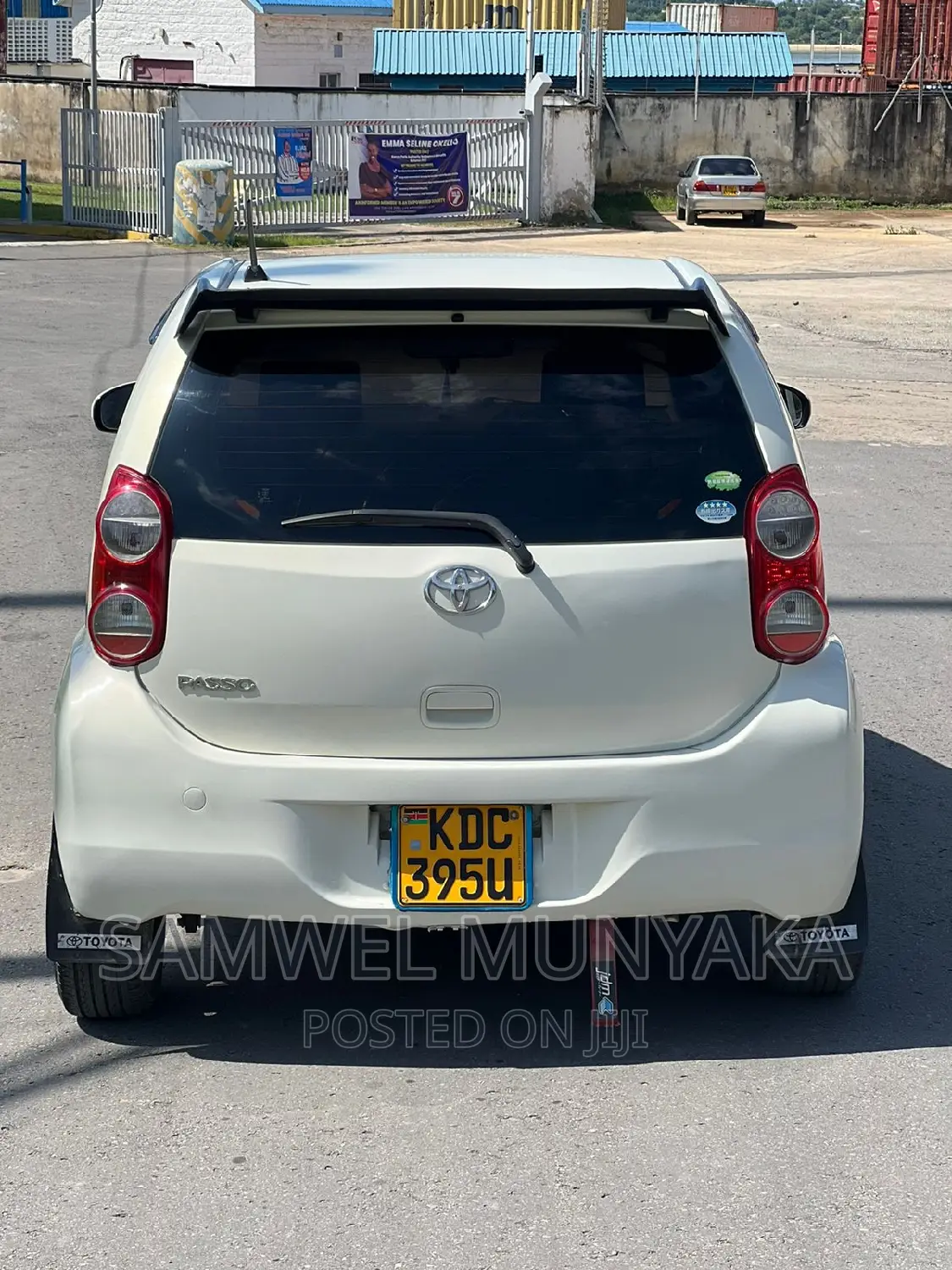 Toyota Passo 1.0 AWD 2014 White