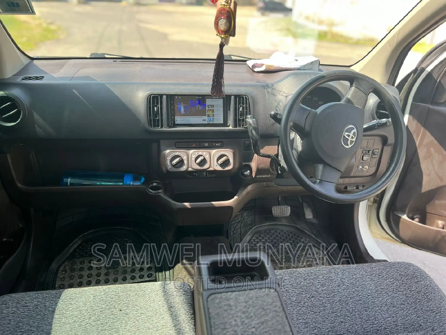 Toyota Passo 1.0 AWD 2014 White