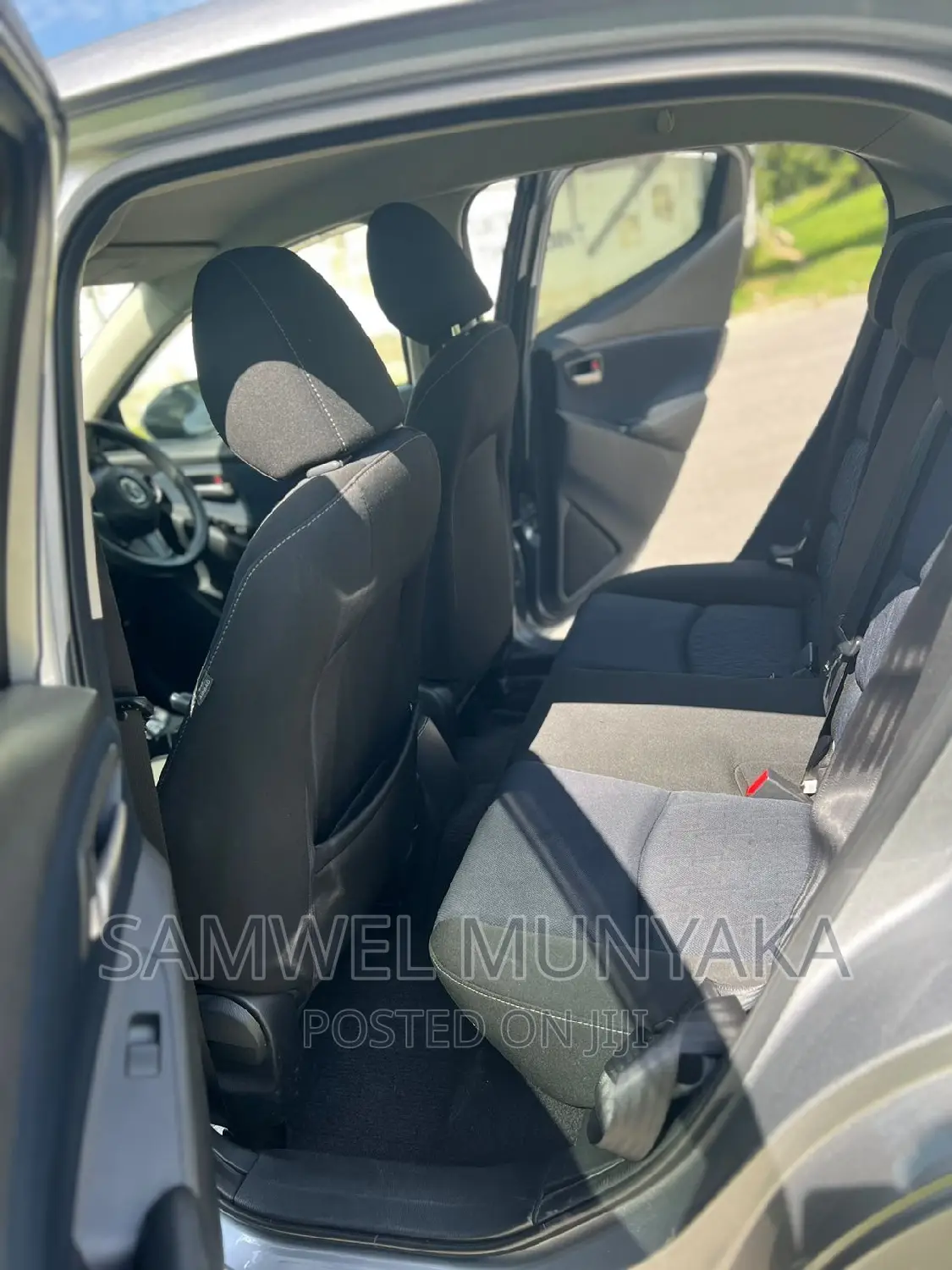 Mazda Demio 2016 Silver