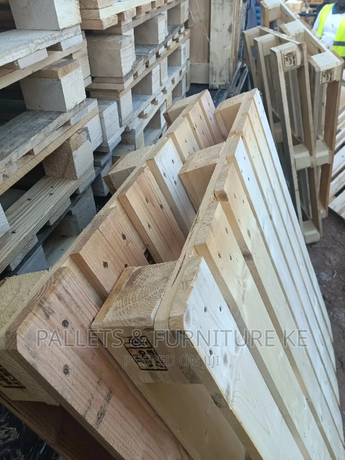 ES- Store Pallets