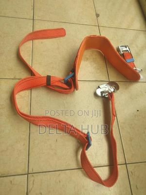 Good Climbing Safety Harness - thumbnail 2