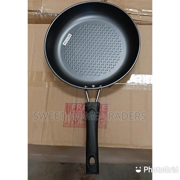 Non Stick Frying Pan 25cm - thumbnail 2
