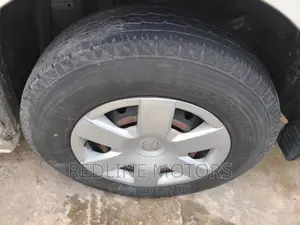 Toyota Grand HiAce 2016 Silver