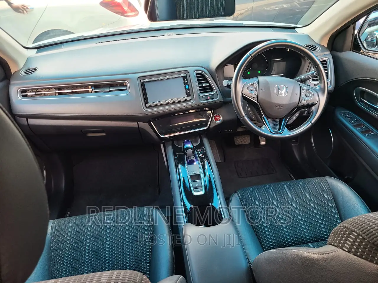 Honda Vezel 2016 Pearl