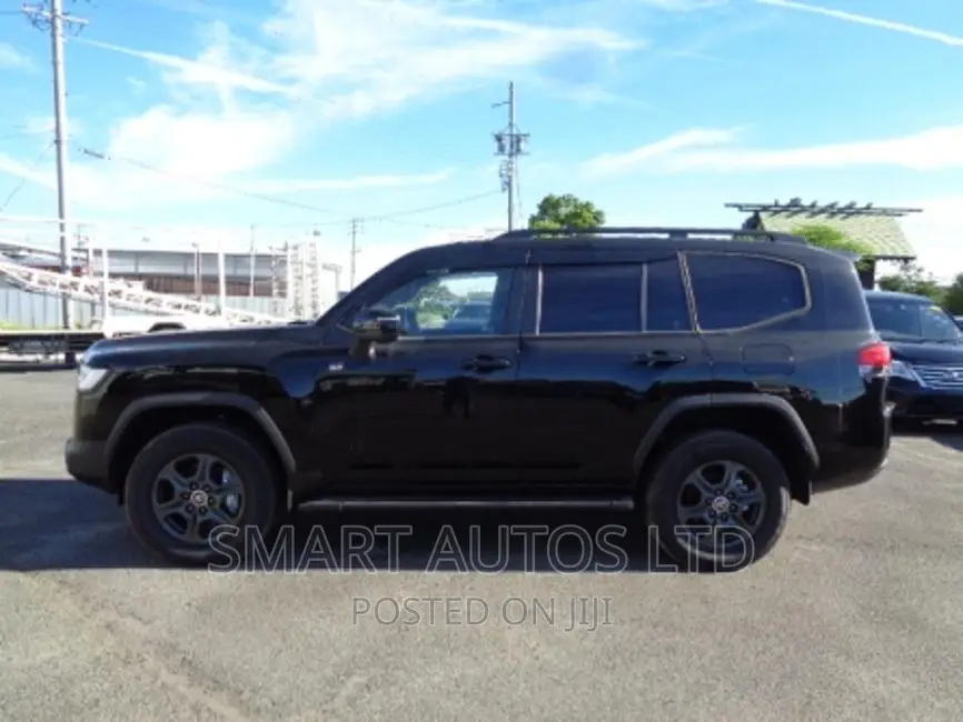 New Toyota Land Cruiser 2023 Black