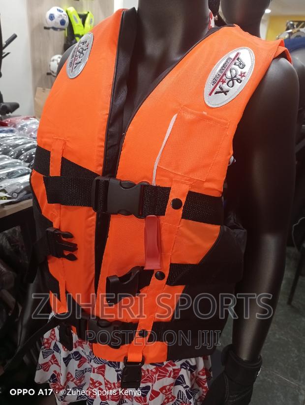 Swimming Life Jacket/ With Emergency Whistle