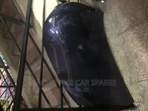 Toyota Fielder 161 (2012 )Bonnet