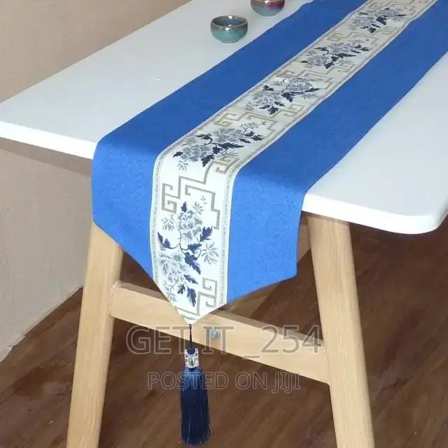 Table Runners 
210cm
